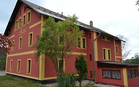 Gasthaus Penzion Zoja